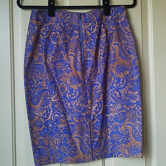 NWT LOFT pencil skirt - Picture 2 of 3